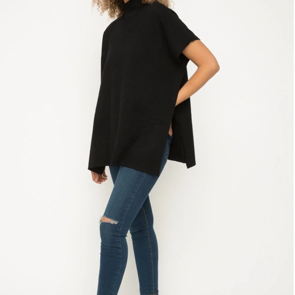Sweater - Picture 13 of 17